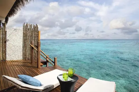 Taj Coral Reef Resort & Spa, Maldives in Nooraanee Shop, foto 12