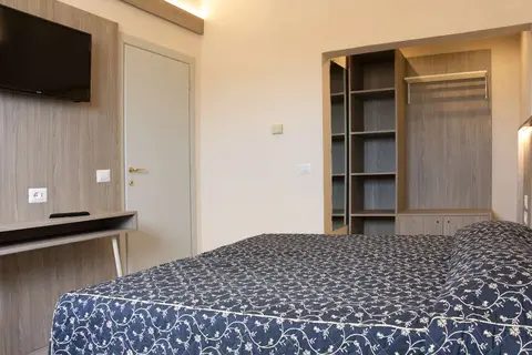 Hotel Mediterraneo in Civitavecchia — foto 12