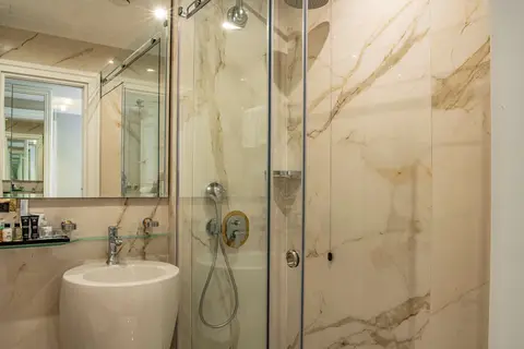 Radisson Collection Morina Hotel, Tirana in Tirana — foto 27