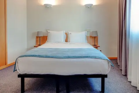 VIP Executive Éden Aparthotel in Lissabon — foto 20