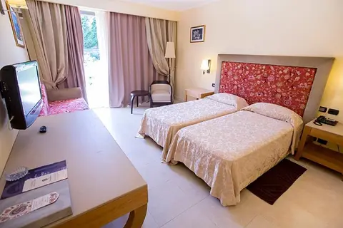 Cefalu Sea Palace in Cefalu — foto 19