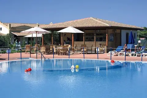 Dolcestate Village in Campo Felice Di Roccella — foto 10