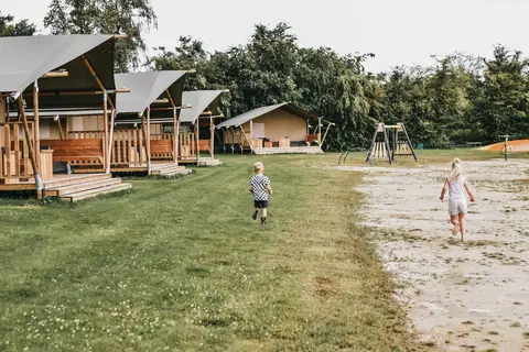 Camping De Kleine Wielen in Leeuwarden