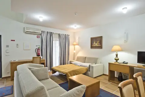 Lam Hotel in Estarreja, foto 24