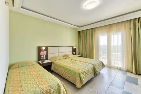Majestic Hotel & Spa in Laganas — foto 3