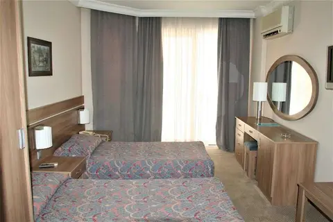 Elysee Beach Hotel in Alanya — foto 2