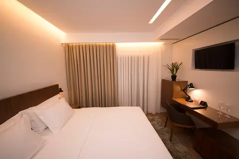 Hotel Theatro in Tirana — foto 7