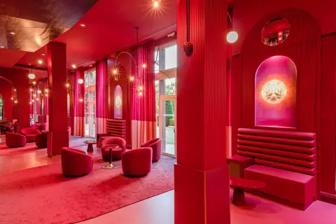 Grand Magic Hotel in Magny-le-Hongre — foto 6