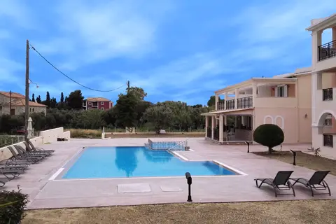 Jenny Hotel in Agios Sostis — foto 18