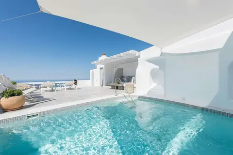 Aqua Luxury Suites in Cresanto Luxury Suites, foto 3
