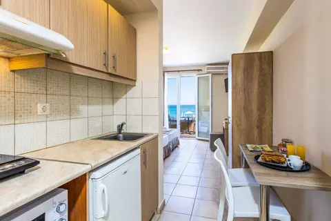 Theo Star Beach in Δημοτική Ενότητα Μαλίων — foto 7