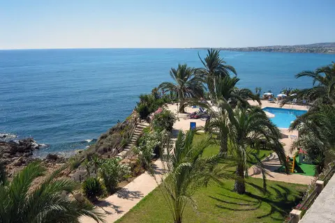 Vrachia Beach Hotel & Suites in Kissonerga — foto 17