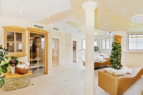 Wellnesshotel Neue Post in Schwendau — foto 4