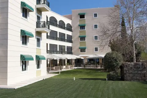 Zeus Essence Ramada by Wyndham Athens in Nea Makri Municipal Unit, foto 27