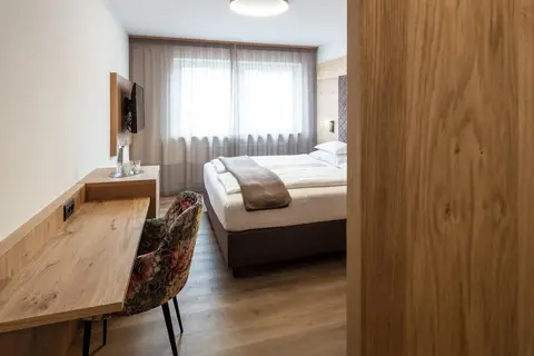 Hotel Blitzburg in Bruneck - Brunico — foto 12