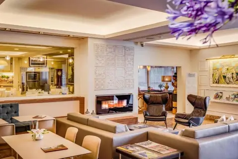 Hotel Pirineos Figueres by Pierre & Vacances in Figueres — foto 2