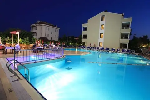 Candan in Marmaris — foto 2