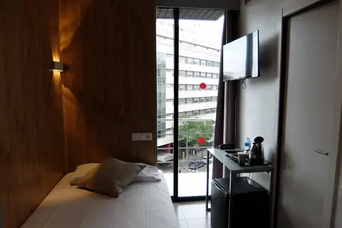 Medicis in Barcelona — foto 17