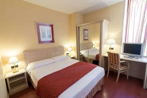 Sunotel Aston in Barcelona — foto 3
