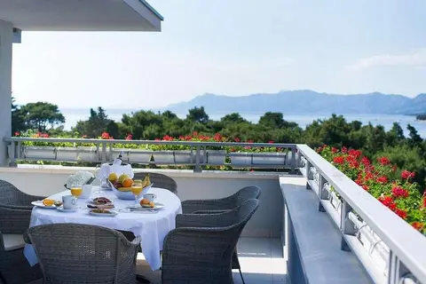 Aparthotel Miramare in Makarska — foto 12