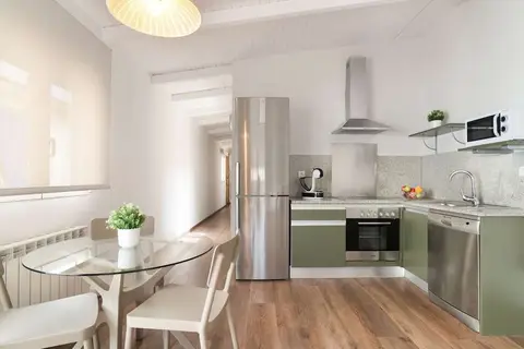 Appartementen Roisa Centro in Madrid — foto 4
