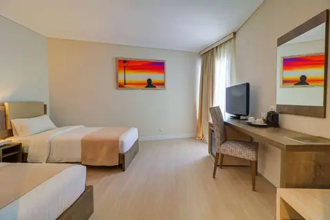 Palace Hotel in Δήμος Γλυφάδας — foto 13