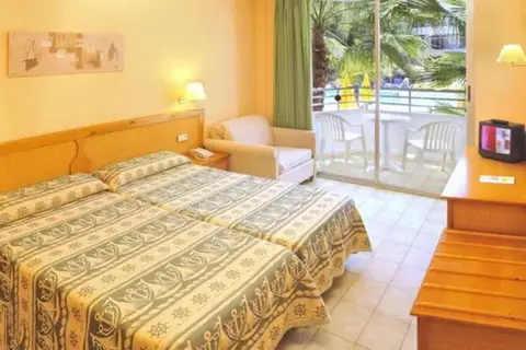 Hotel GHT Oasis Tossa in Tossa de Mar — foto 5