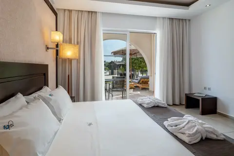 Gaia Palace Hotel in Mastihari, foto 13