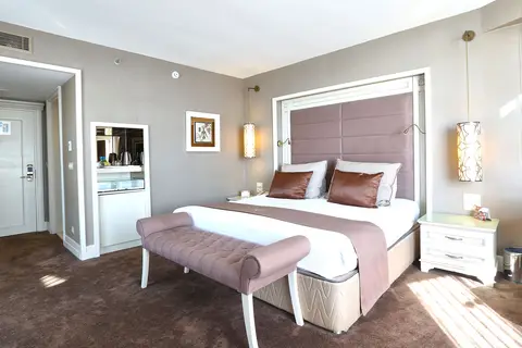 Qlusive Hotel in Kusadasi — foto 18