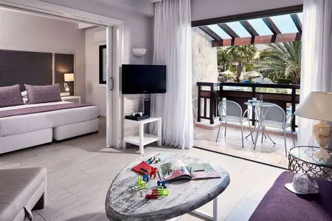 TUI BLUE Atlantica Aeneas Resort in Αγία Νάπα — foto 11