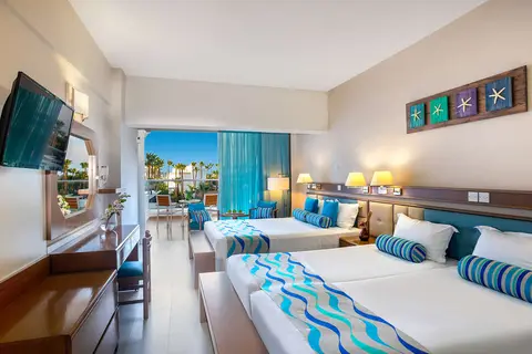 Hotel Cavo Maris Beach in Παραλίμνι — foto 4