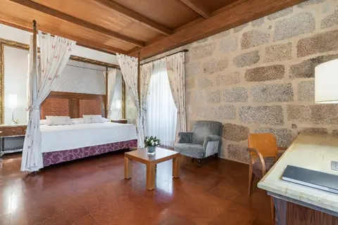 Eurostars Monumento Monasterio de San Clodio Hotel & Spa in Leiro — foto 3