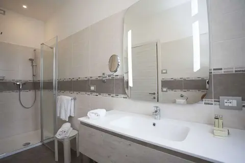 Hotel Bella Lazise in Lazise — foto 17