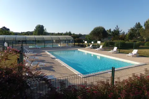 Vakantiepark Hameaux De Miel in Beynat