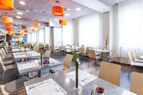 Hotel Galaxy in Krakau — foto 9