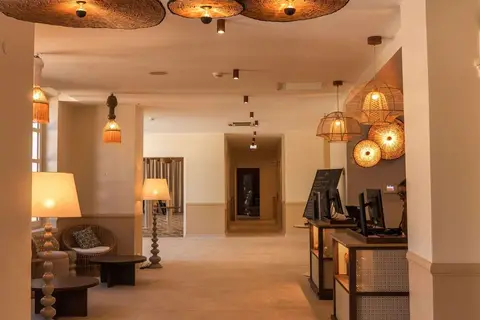 Mercure Arles Centre Arenes in Arles — foto 11