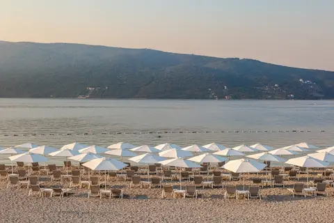 Lazure Hotel & Marina in Meljine — foto 30
