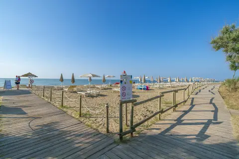 Jesolo Family Resort in Jesolo — foto 23