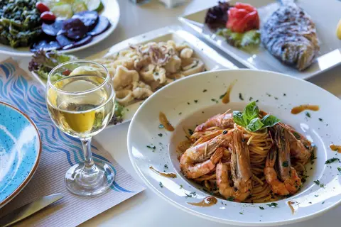 Venus Beach Bungalows Hotel in Δημοτική Ενότητα Στυραίων — foto 29