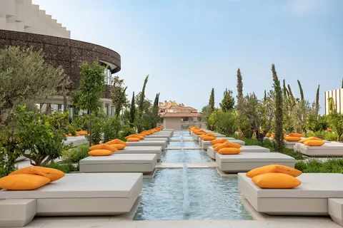 Fly & Go Higueron Hotel Malaga, Curio Collection by Hilton in Fuengirola — foto 32