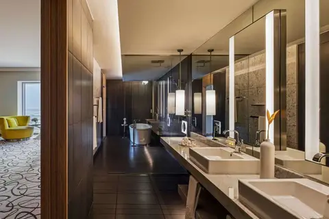 Sofitel Dubai Downtown in Dubai — foto 21