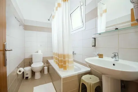Aparthotel Robolla Beach in Ρόδα — foto 17