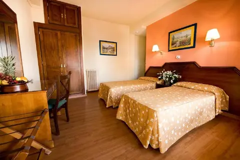 Hotel Monarque Cendrillón in Fuengirola — foto 11