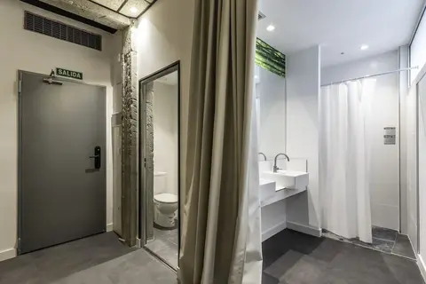 Ekoos Hostel in Bilbao — foto 4