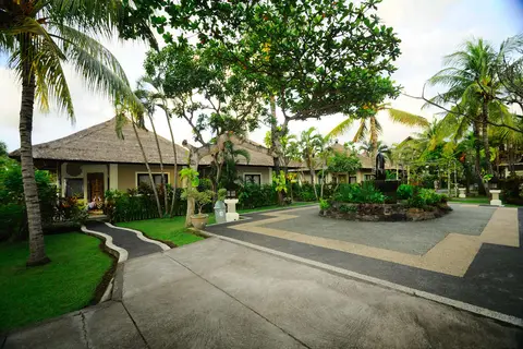 Aneka Lovina Villas & Spa in Buleleng — foto 2