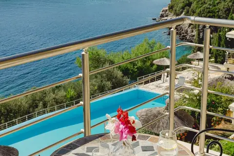 Costa Smeralda in Σύβοτα — foto 30
