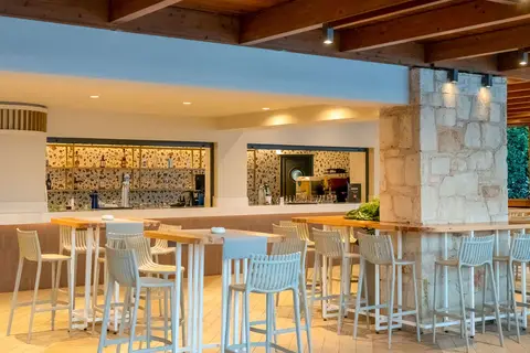 Grand Hotel Holiday Resort in Chersonisos Municipal Unit, foto 19