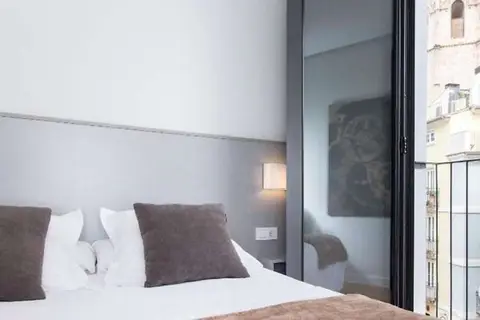 Mon Suites Catedral in Valencia — foto 11