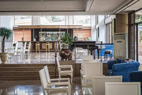 Palmariva Beach Hotel in Αμάρυνθος — foto 3