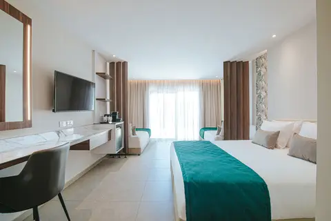 Atlantica Sungarden Park in Ayia Napa — foto 21